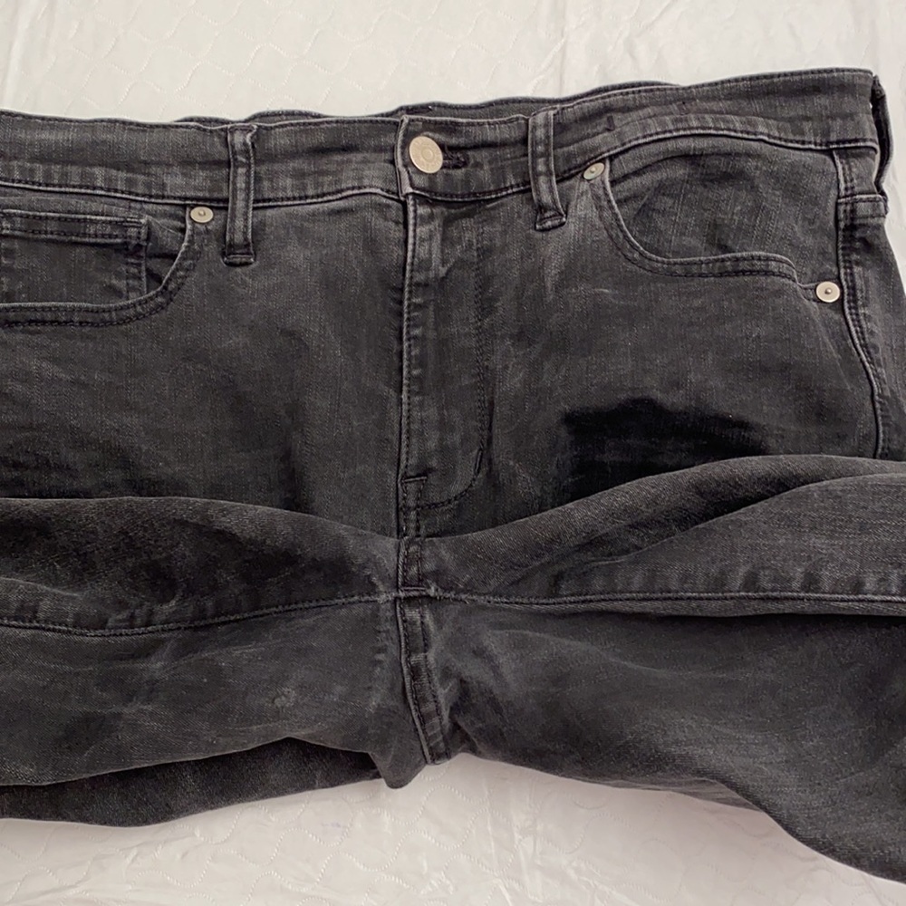 Madewell black distressed high riser skinny jeans - Picture 14 of 14